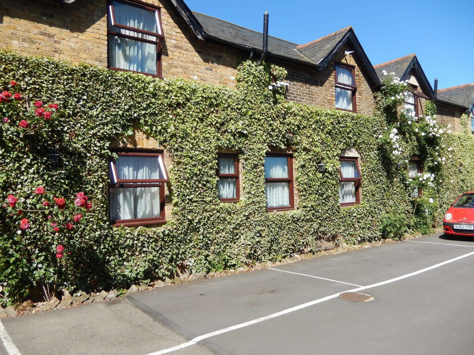 Cottage Guest House Hillingdon Bagian luar foto